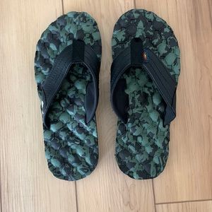 Brand new Rainbow “The Holoholo” Men’s Sandals, Size 9